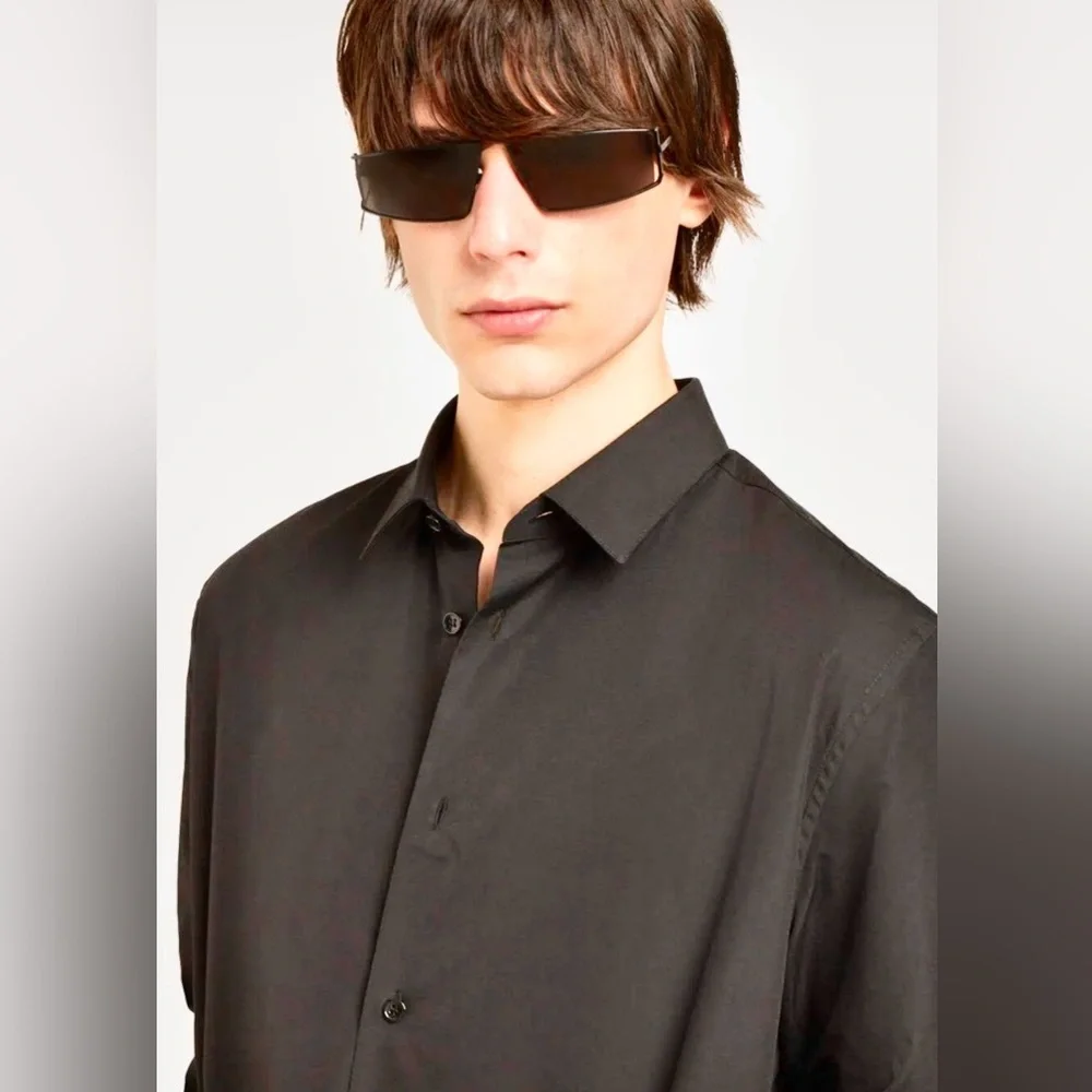 Saint Laurent unisex Black cutout sides, no scratches new in case. - Picture 7 of 13